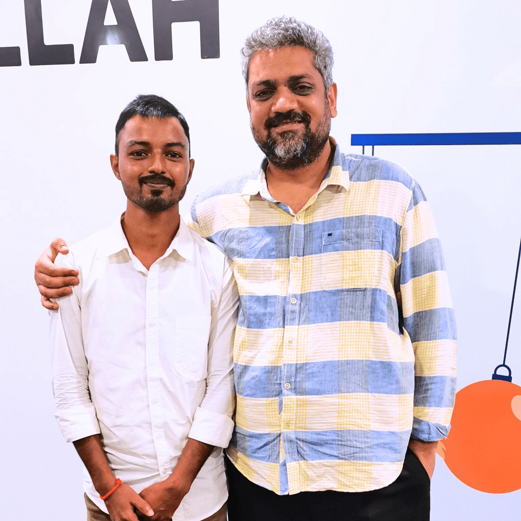 Priyanshu Shekhar guiding students on PW courses